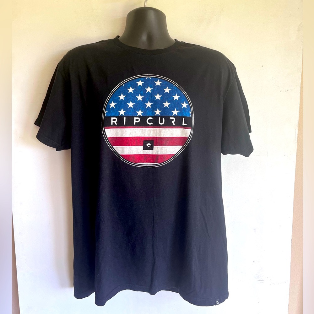 Rip Curl Black Short Sleeve Tee with Graphic Design, Men’s XL